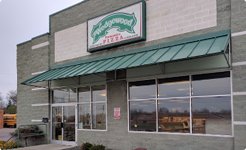Howland, Ohio Wedgewood Pizza storefront